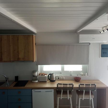 Golden Sun Apartment Kokkinos Pirgos Exterior photo